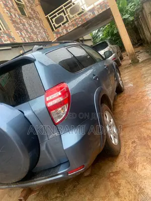 Toyota RAV4 3.5 Limited 2010 Blue