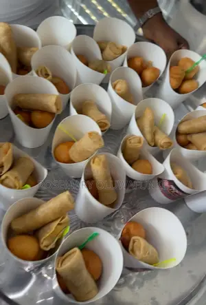 Pastry Chef( Small Chops)