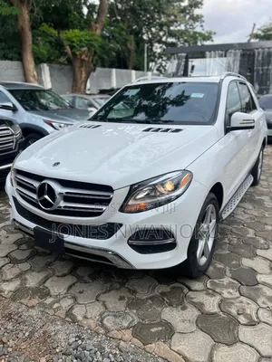 Mercedes-Benz GLE-Class 2019 White