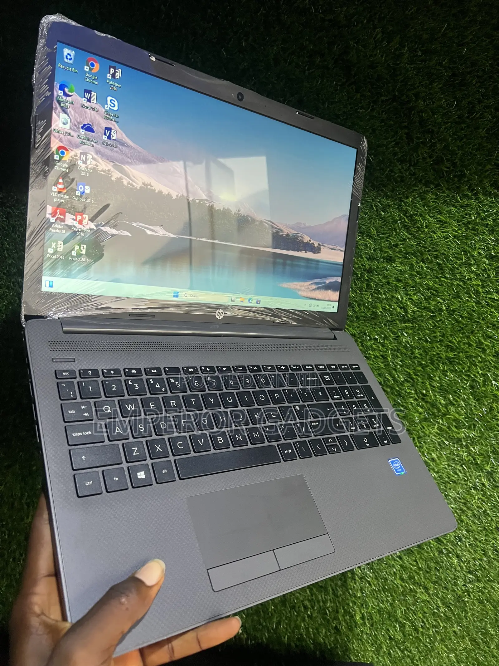 Laptop HP 250 G7 8GB Intel Celeron SSD 128GB