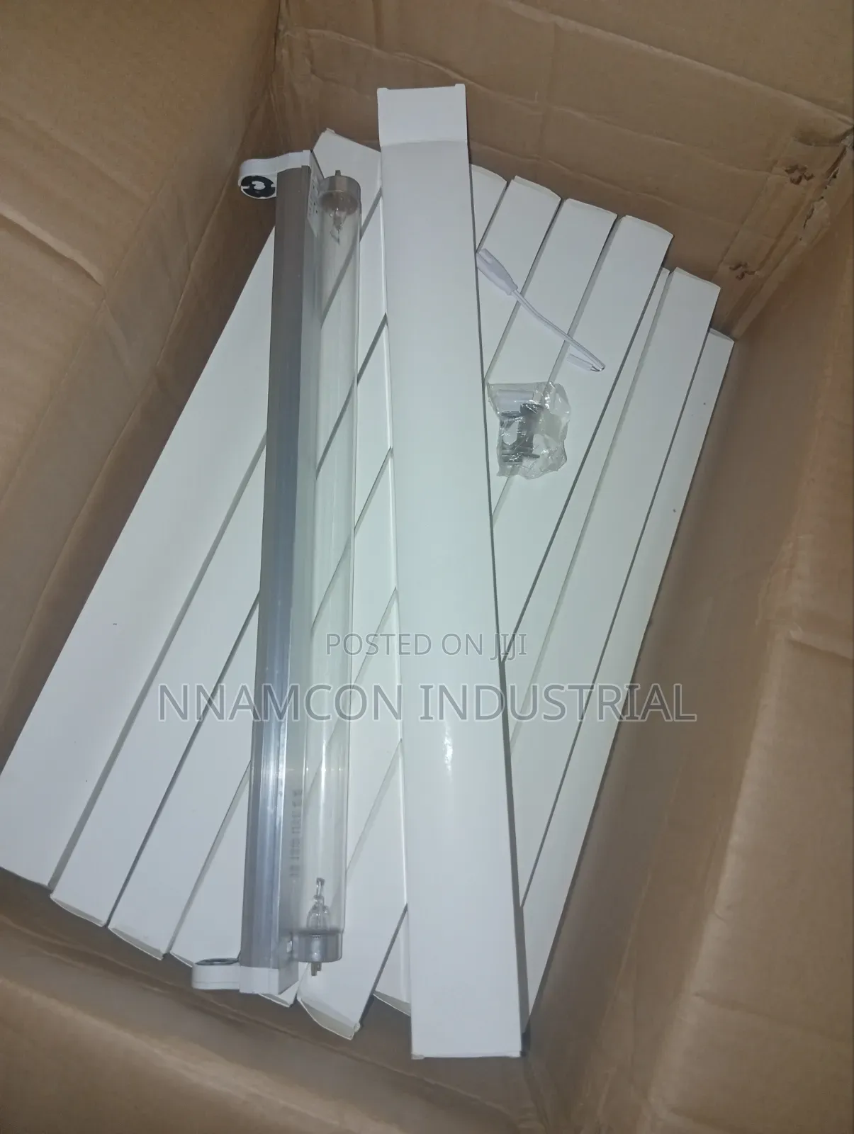 Air Ultra Violet Lamp/Sterilizer