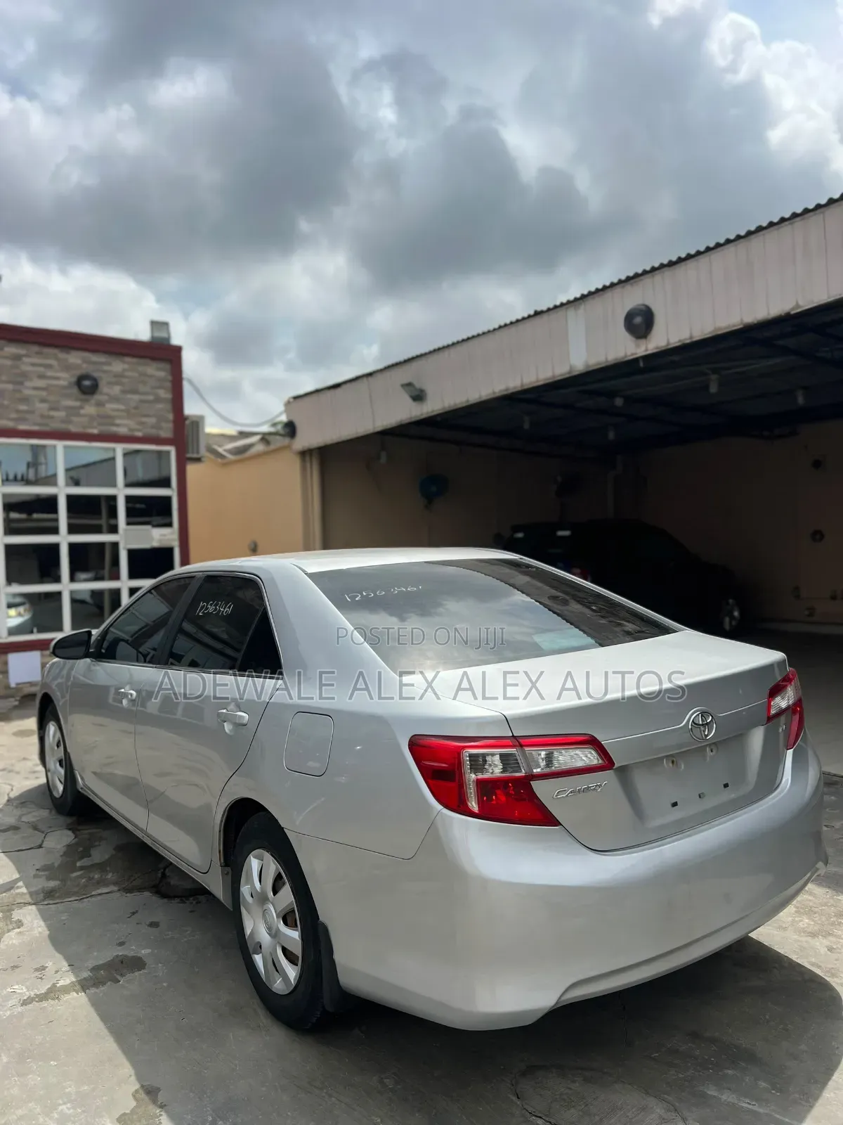 Toyota Camry 2012 Silver