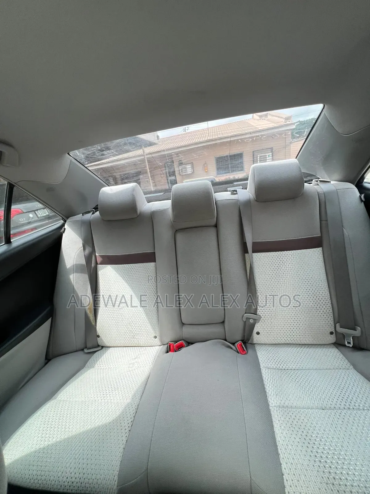 Toyota Camry 2012 Silver