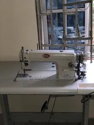 Industrial Sewing Machine