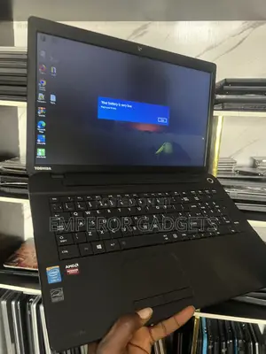 Laptop Toshiba Satellite C50 8GB Intel Core i5 HDD 500GB
