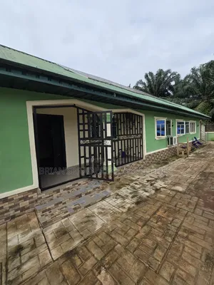 3bdrm Apartment in Briansbrain, Benin City for rent