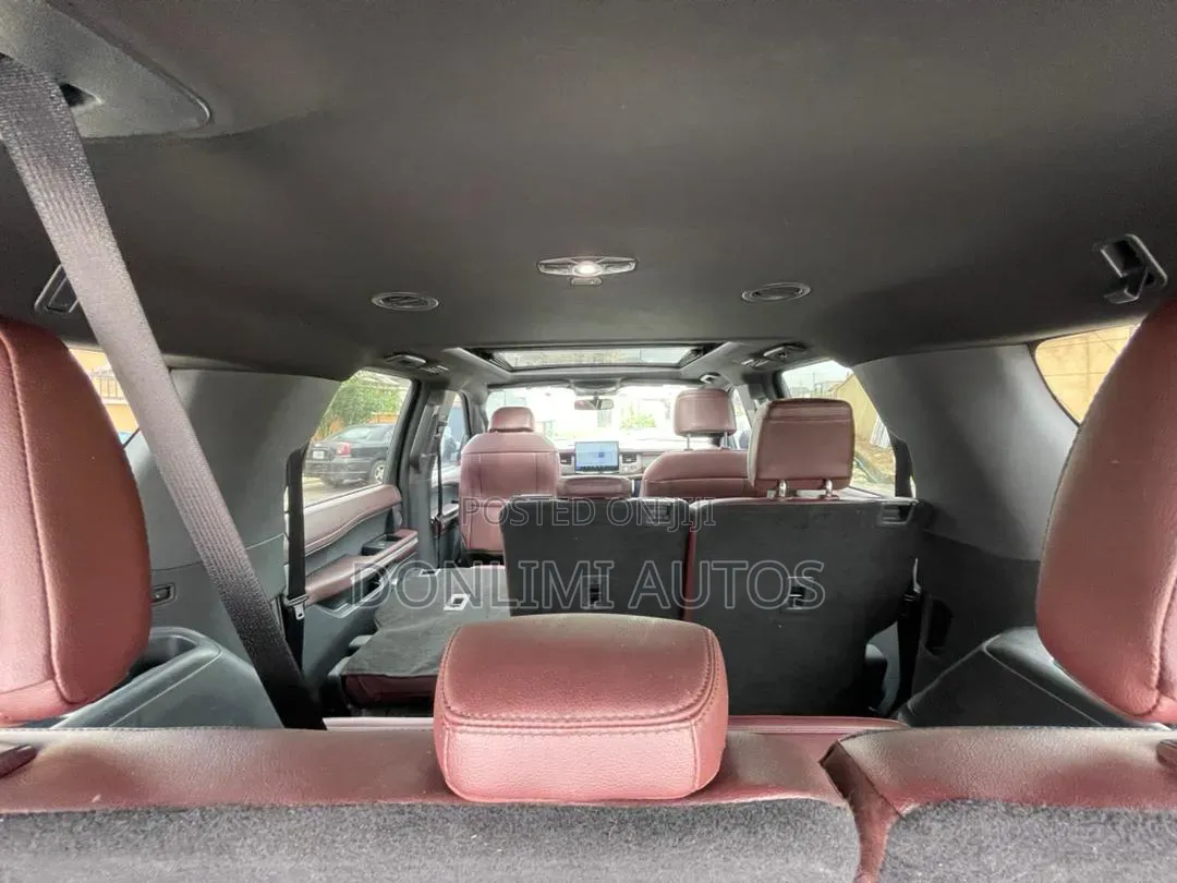 Ford Expedition Max 2023 Black