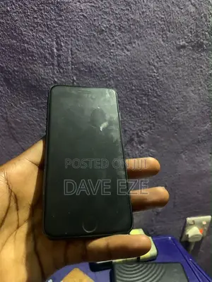 Apple iPhone 7 128 GB Black