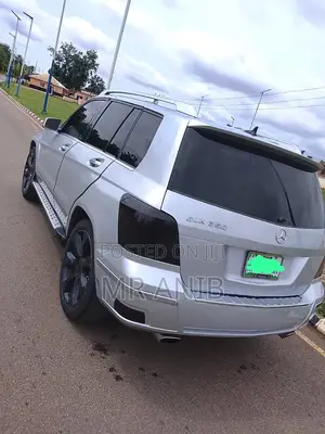 Mercedes-Benz GLK-Class 2010 Silver