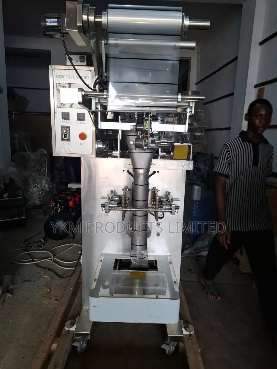 Granules Packing Machine