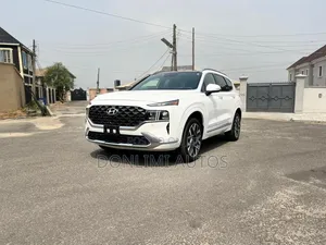 Hyundai Santa Fe Limited 2022 White