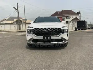 Hyundai Santa Fe Limited 2022 White