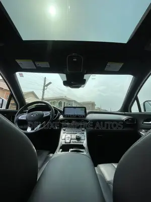 Hyundai Santa Fe Limited 2022 White