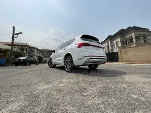 Hyundai Santa Fe Limited 2022 White