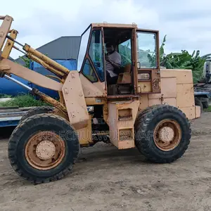 Clark Michigan Loader