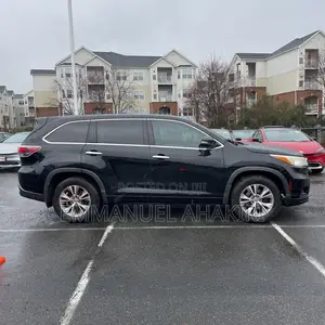 Toyota Highlander 2015 Black
