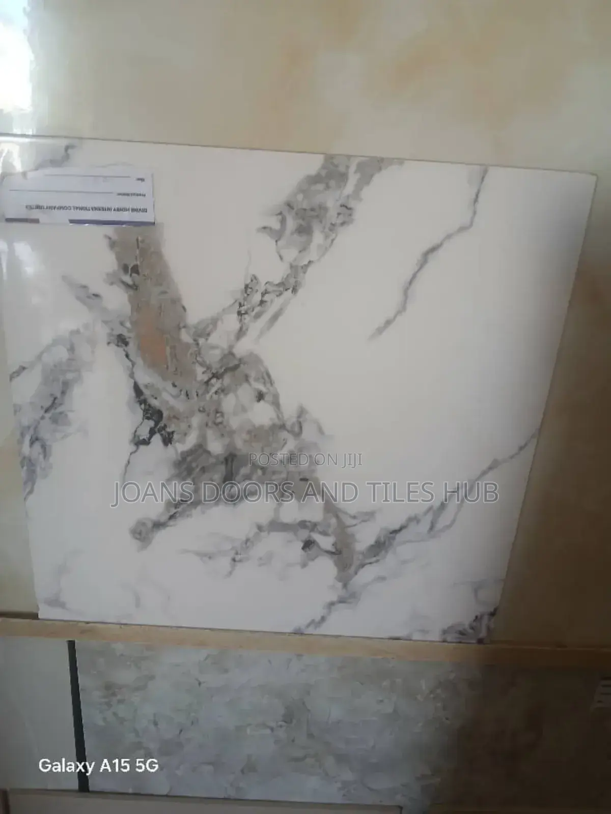 High Quality Tiles
