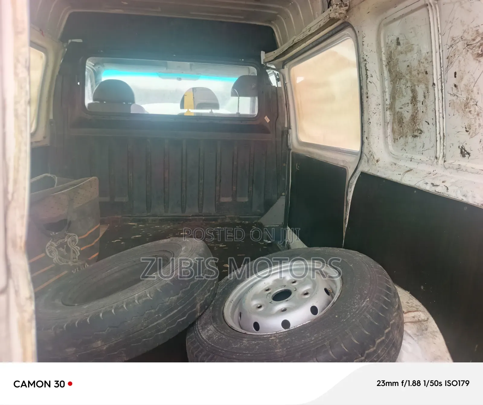 Ford Transit 2000 White
