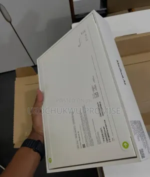 New Laptop Apple MacBook Air 2025 M4 16GB Apple M4 SSD 512GB