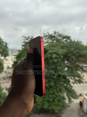 Apple iPhone 12 64 GB Red