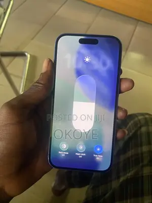 Apple iPhone 16 128 GB Blue