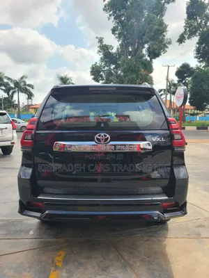 Toyota Land Cruiser Prado 2011 Black