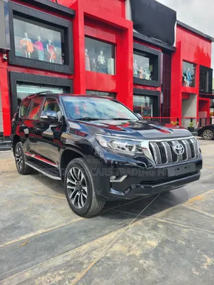 Toyota Land Cruiser Prado 2011 Black