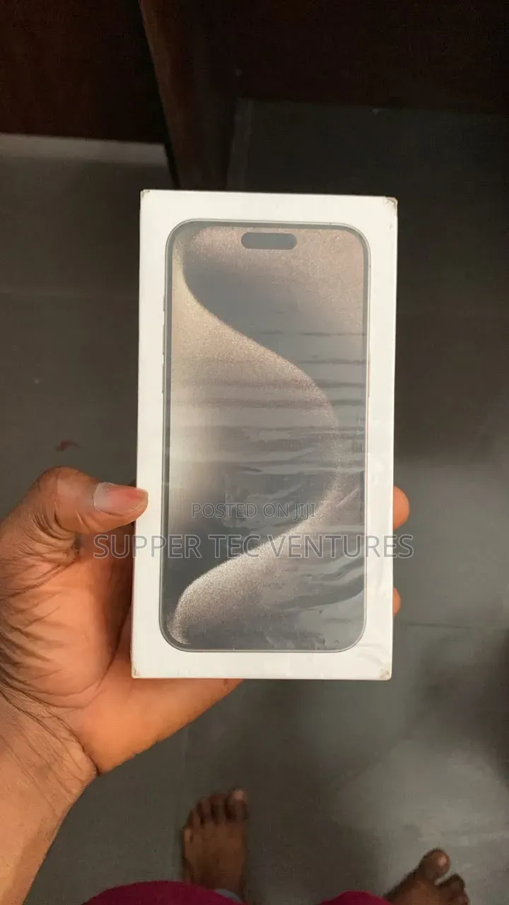 New Apple iPhone 15 Pro Max 256 GB
