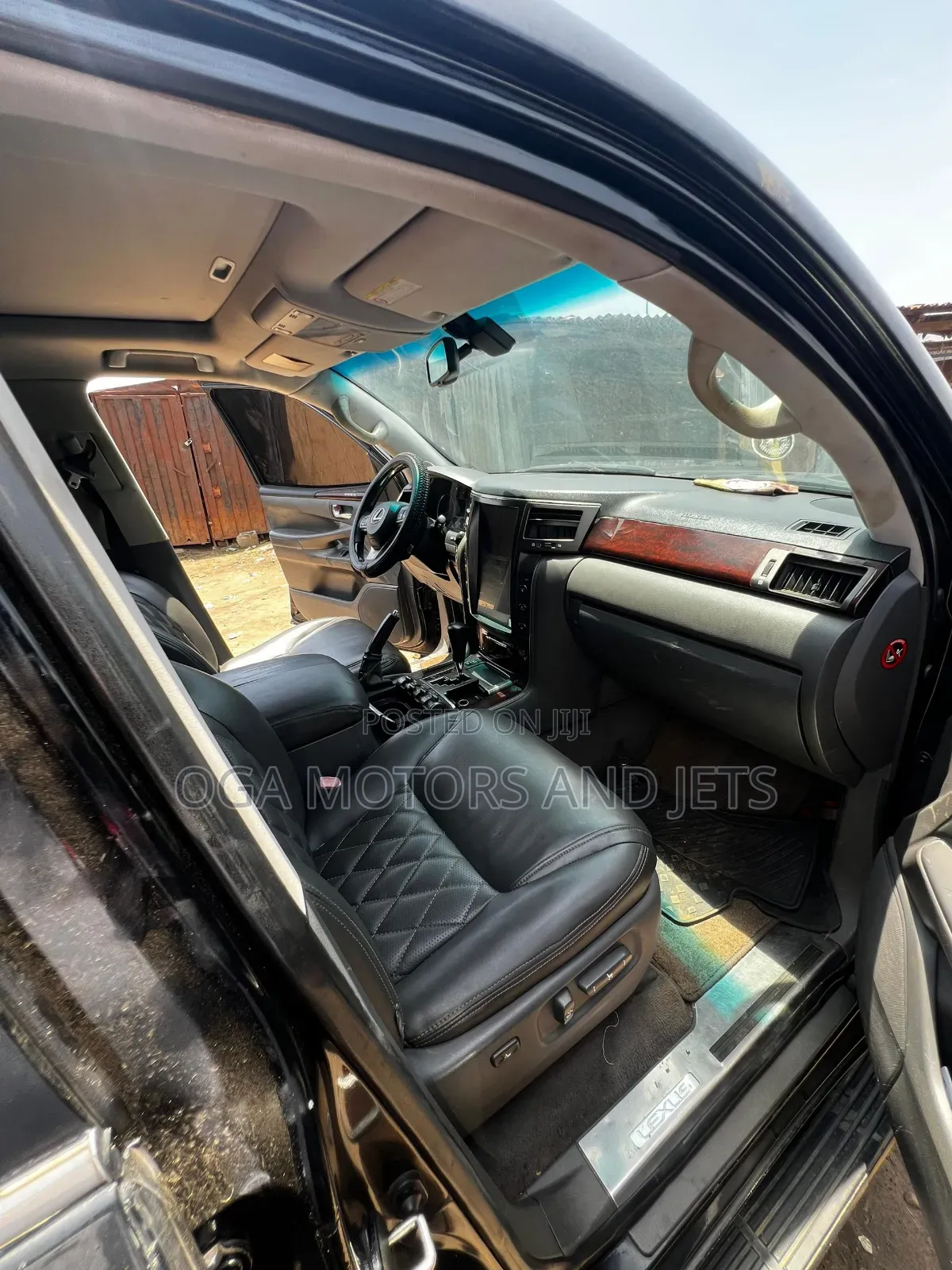 Lexus LX 570 2008 Black