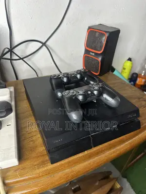 Ps5 With 2 Pads and Games