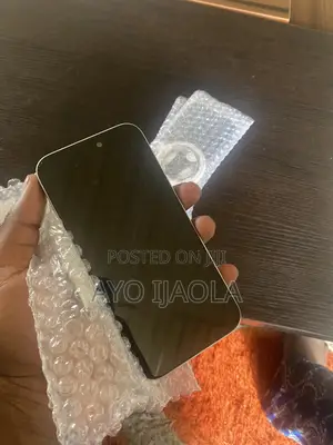 Apple iPhone 15 Plus 128 GB Green