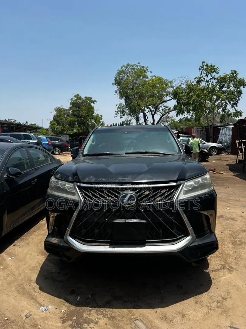 Lexus LX 570 2008 Black