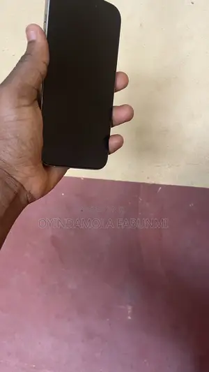 Apple iPhone 15 Pro 128 GB Bronze