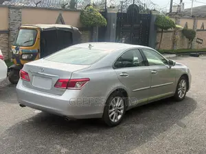 Lexus ES 350 2012 Silver