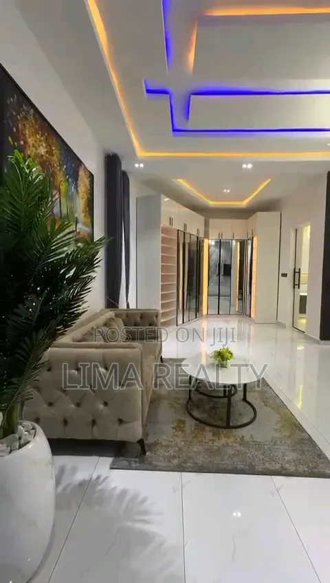 5 Bedroom Self Compound With Pool For Party
