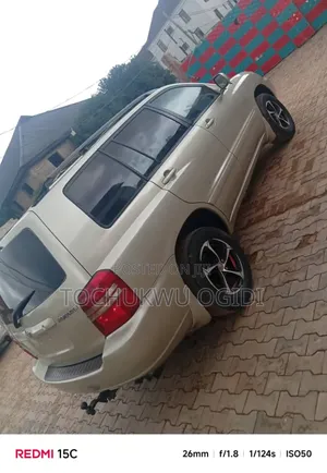 Toyota Highlander 2004 Gold