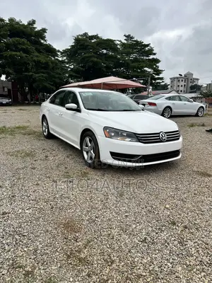 Volkswagen Passat SE 2013 White