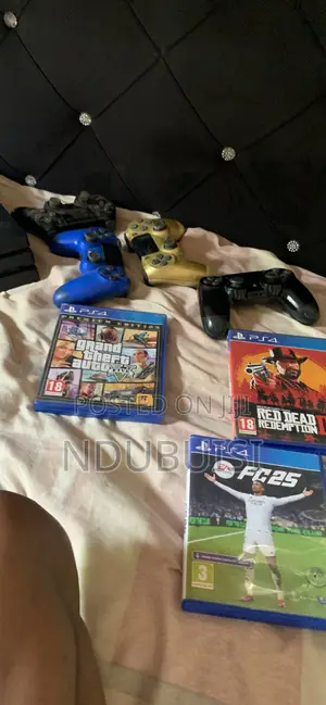 Play Station 4 Pro