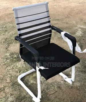 Qquality and Affordable Visitors Office Chair