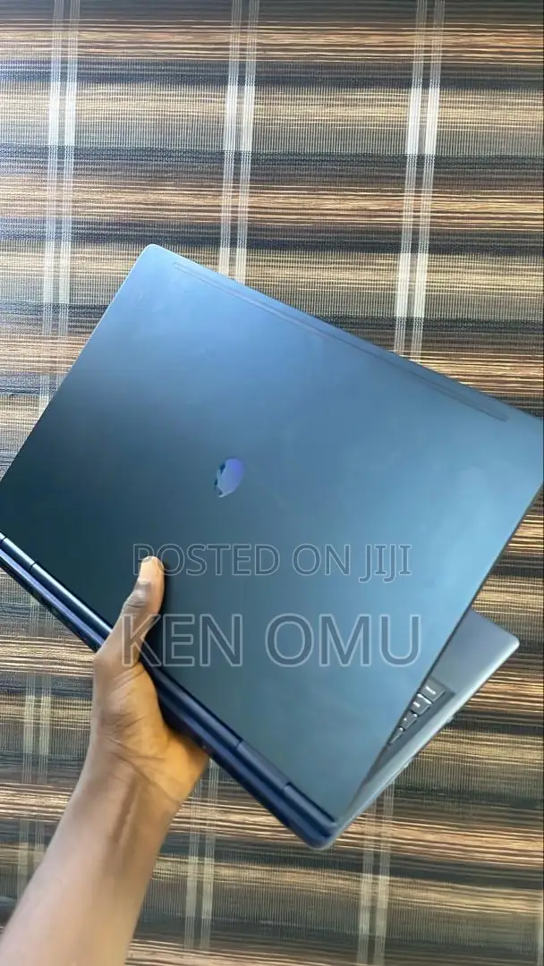 Laptop Alienware 16 Aurora 16GB Intel Core 7 SSD 1T