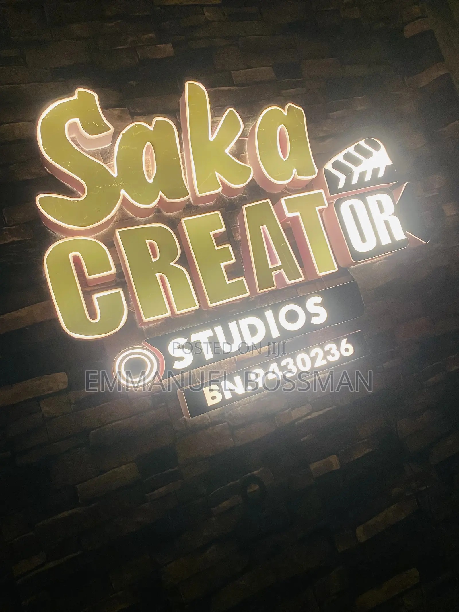 Professional Signwriter