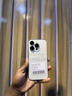 Apple iPhone 14 Pro 256 GB Gold
