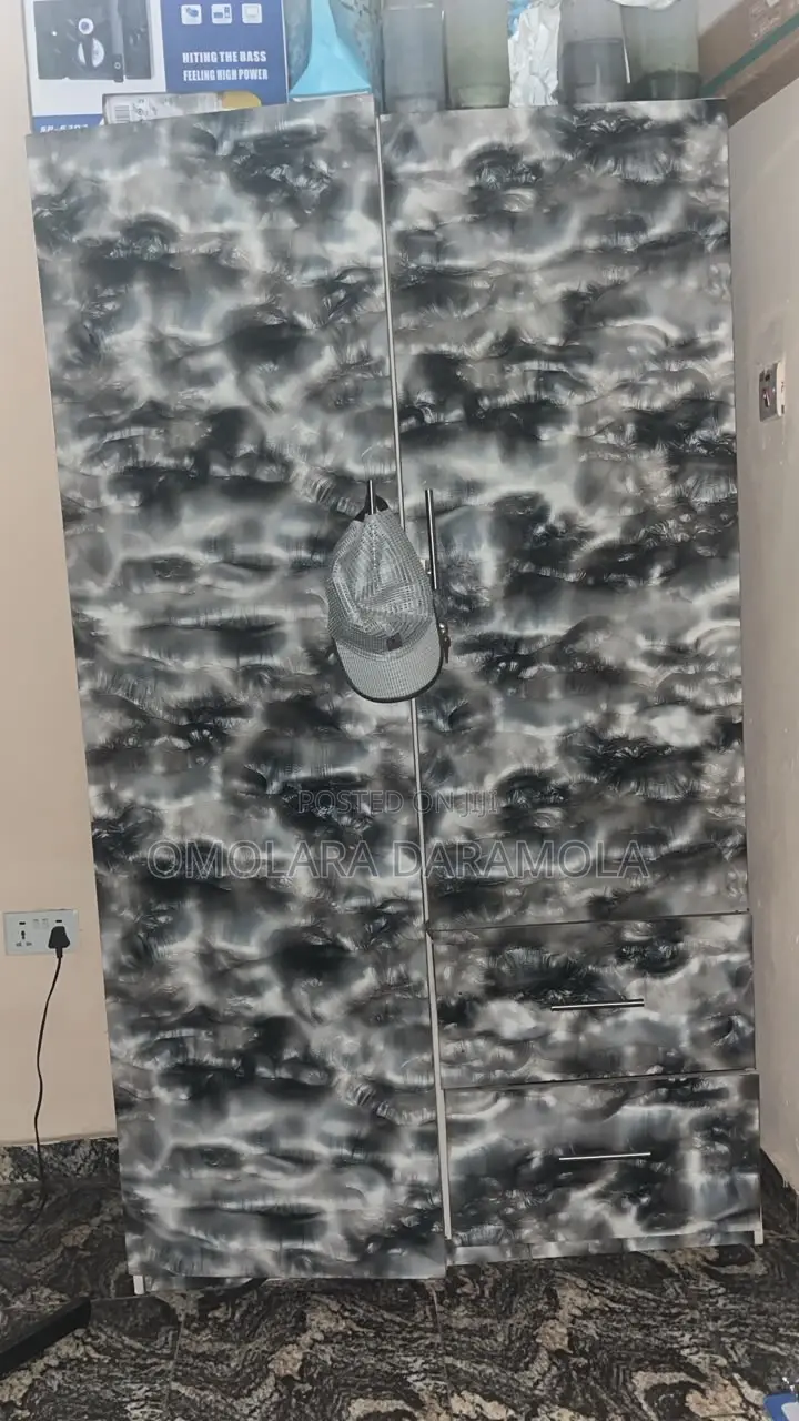 Cloth Wardrobe