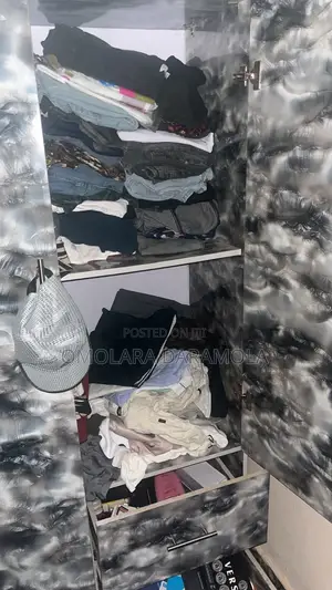 Cloth Wardrobe
