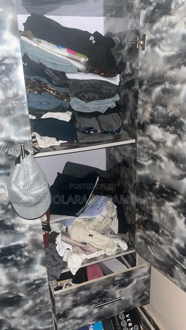 Cloth Wardrobe