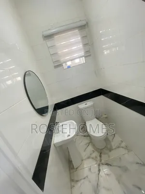 Furnished 2bdrm Apartment in Chevron, Abraham Adesanya Estate for rent