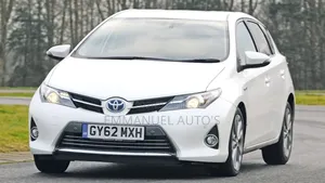 Auris 2015 Front Bumper