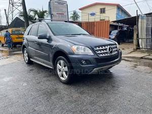 Mercedes-Benz M Class 2012 Gray
