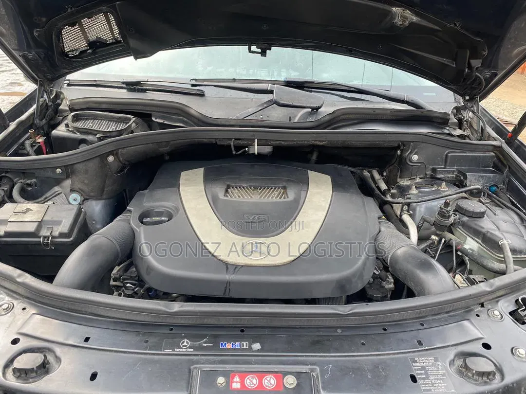 Mercedes-Benz M Class 2012 Gray