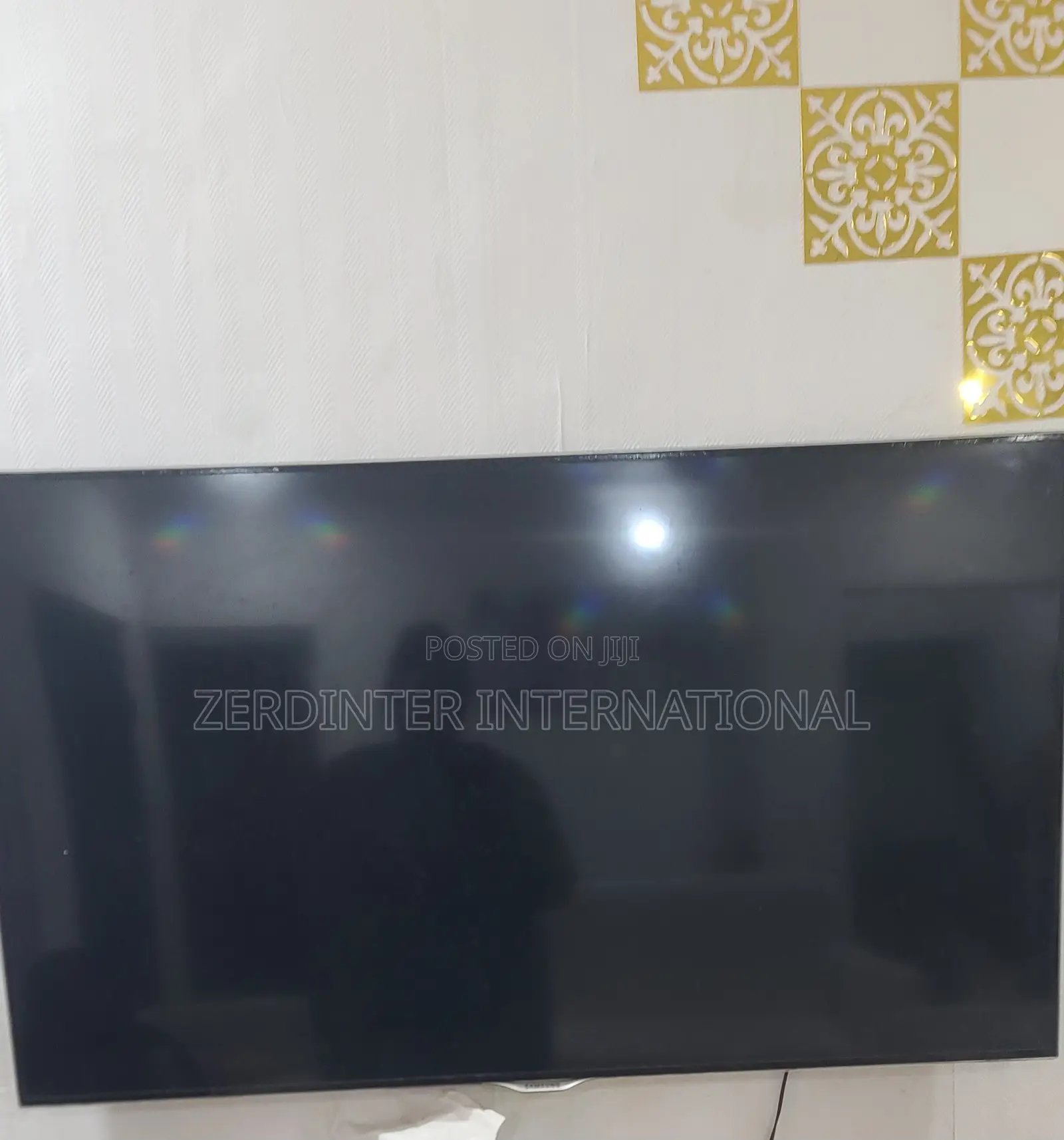 46 Inches Smart Tv